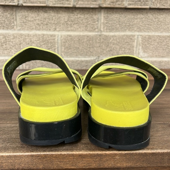 Sorel Roaming Sport Slide Neon Yellow Straps Size 9 - Picture 3 of 12